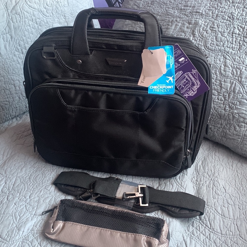 Targus travel bag